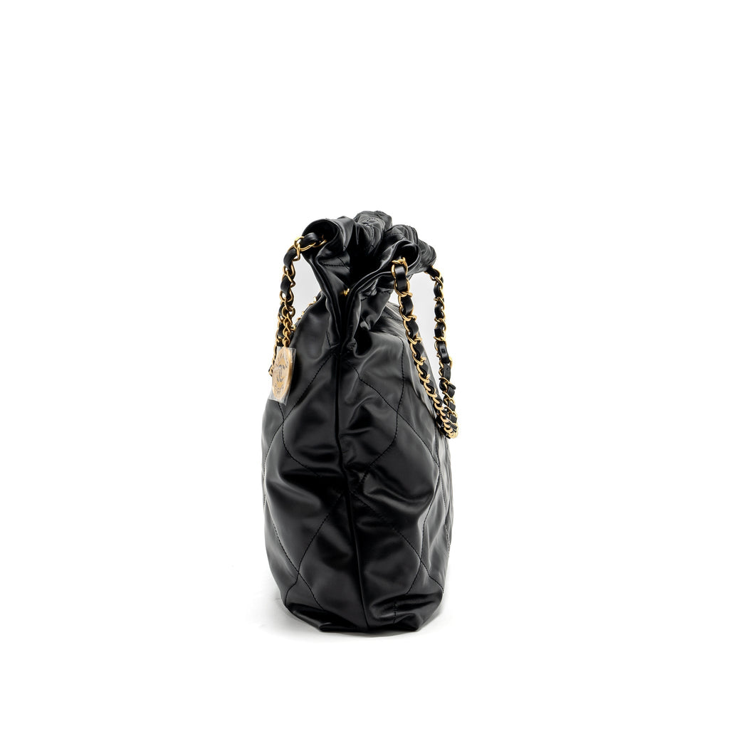 CHANEL MEDIUM 22 BAG WHITE LETTER CALFSKIN BLACK GHW(MICROCHIP)