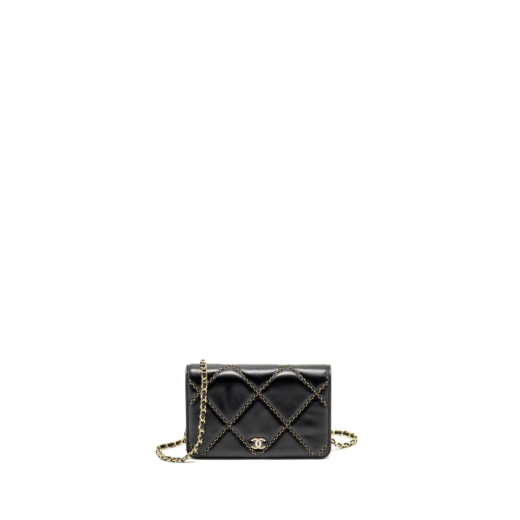 CHANEL QUILTED WALLET ON CHAIN SHINY CALFSKIN BLACK GHW (MICROCHIP)