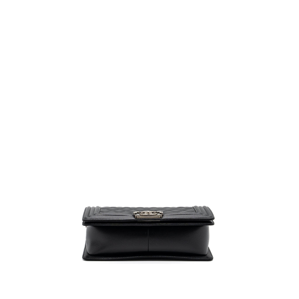 CHANEL MEDIUM BOY BAG CAVIAR BLACK RUTHENIUM SILVER HARDWARE(MICROCHIP)