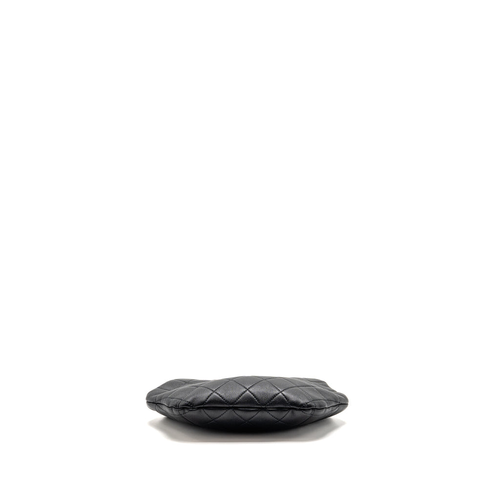 Chanel Pearl Crown Handle Clutch Lambskin Black GHW (Microchip)