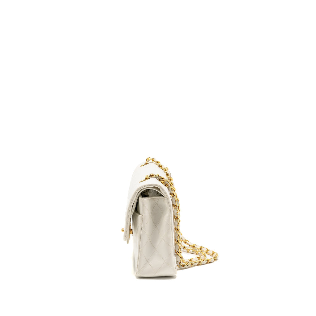 CHANEL VINTAGE MEDIUM CLASSIC DOUBLE FLAP BAG WHITE LAMBSKIN GHW