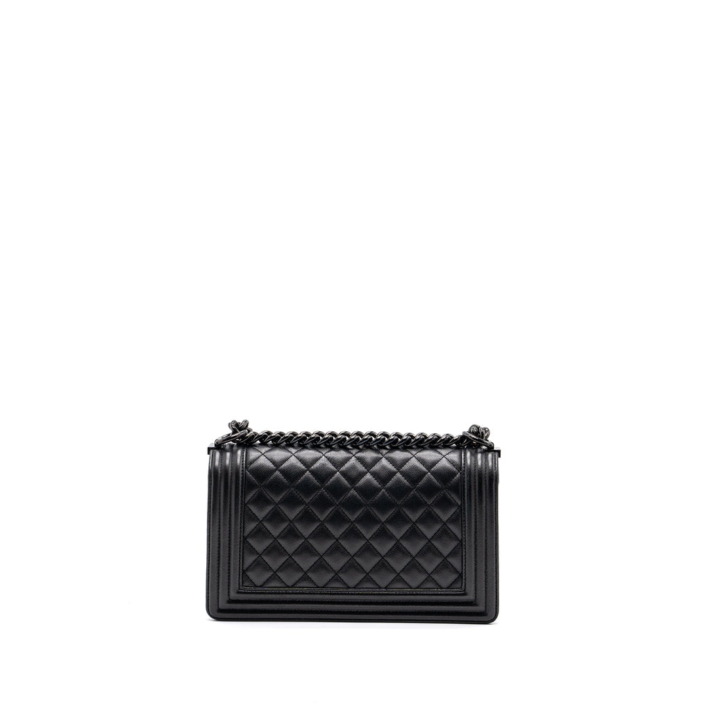 CHANEL MEDIUM BOY BAG CAVIAR SO BLACK BLACK HARDWARE