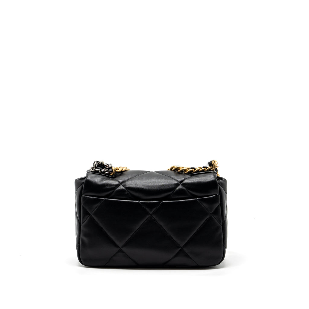 CHANEL SMALL 19 BAG LAMBSKIN BLACK MULTICOLOUR HARDWARE (MICROCHIP)
