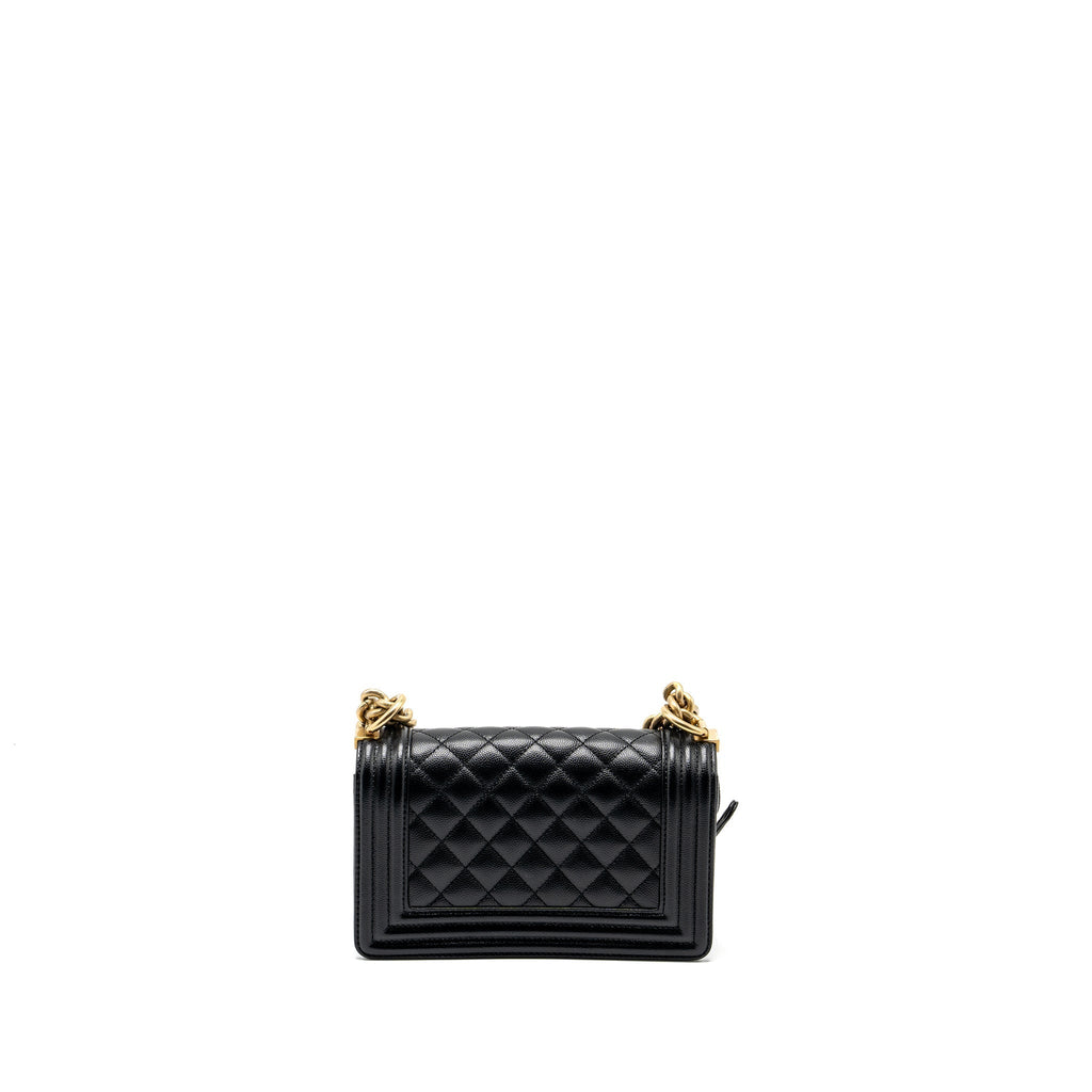 CHANEL SMALL BOY BAG CAVIAR BLACK GHW (MICROCHIP)
