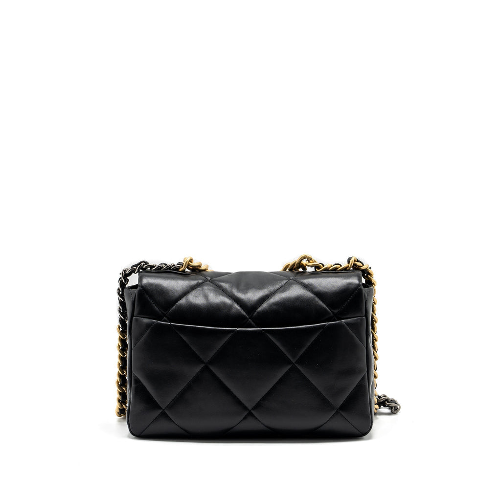 CHANEL LARGE 19 BAG LAMBSKIN BLACK GHW