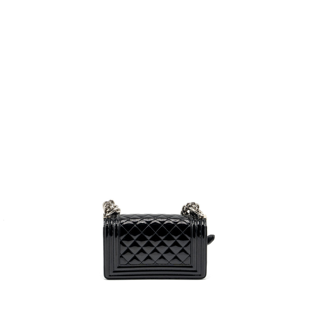 CHANEL SMALL BOY BAG PATENT BLACK MULTICOLOUR HARDWARE