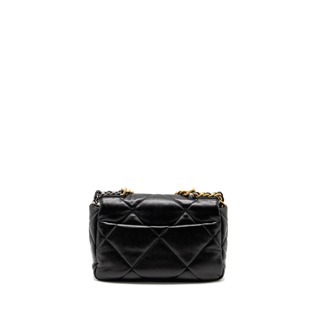 CHANEL SMALL 19 BAG LAMBSKIN BLACK GHW (MICROCHIP)
