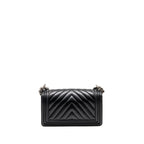CHANEL CHEVRON MEDIUM BOY BAG CALFSKIN BLACK RUTHENIUM SHW