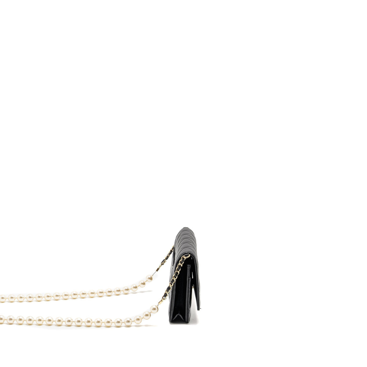 CHANEL WALLET ON CHAIN WITH PEARL CHAIN LAMBSKIN BLACK LGHW (MICROCHIP)