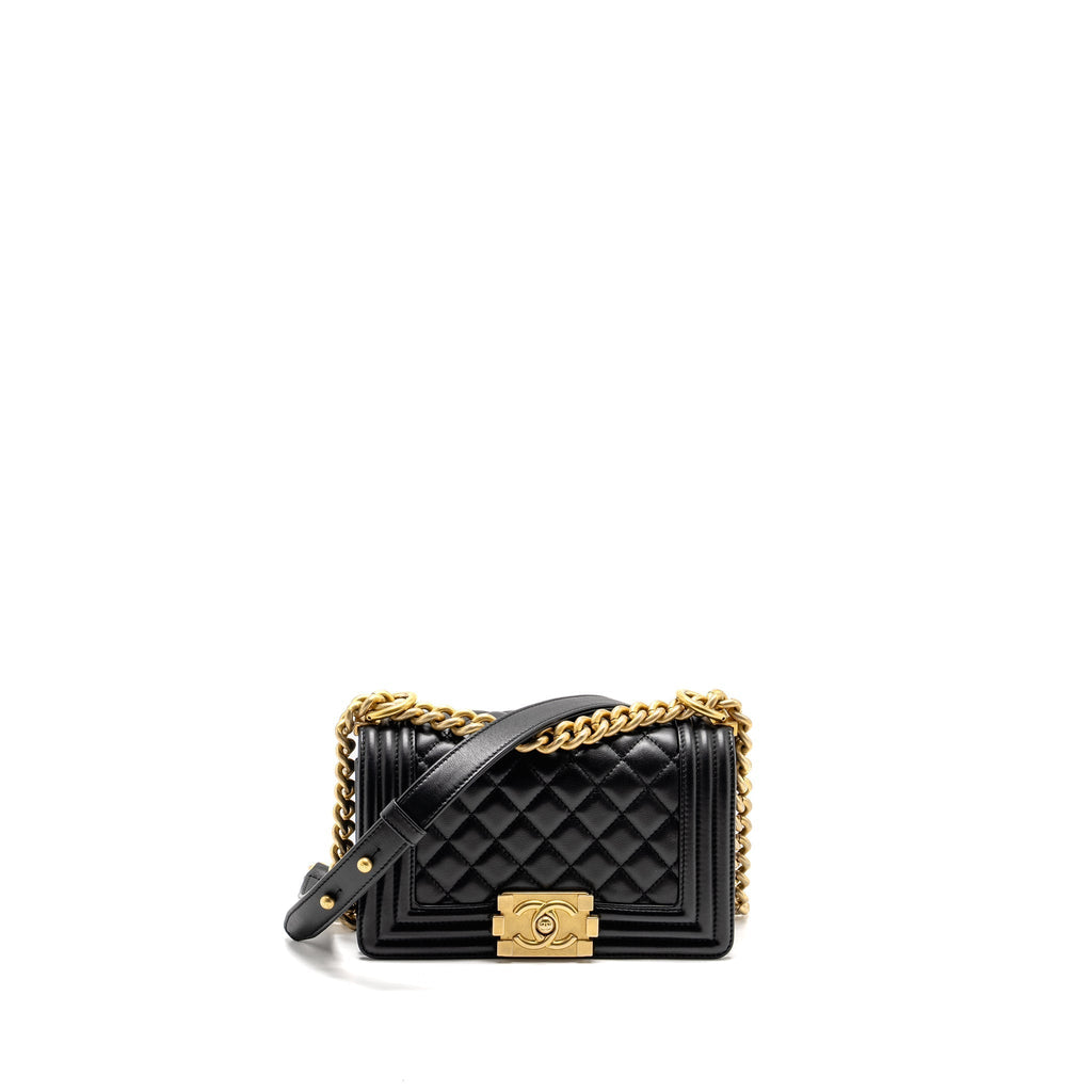 CHANEL SMALL BOY BAG CALFSKIN BLACK GHW (MICROCHIP)