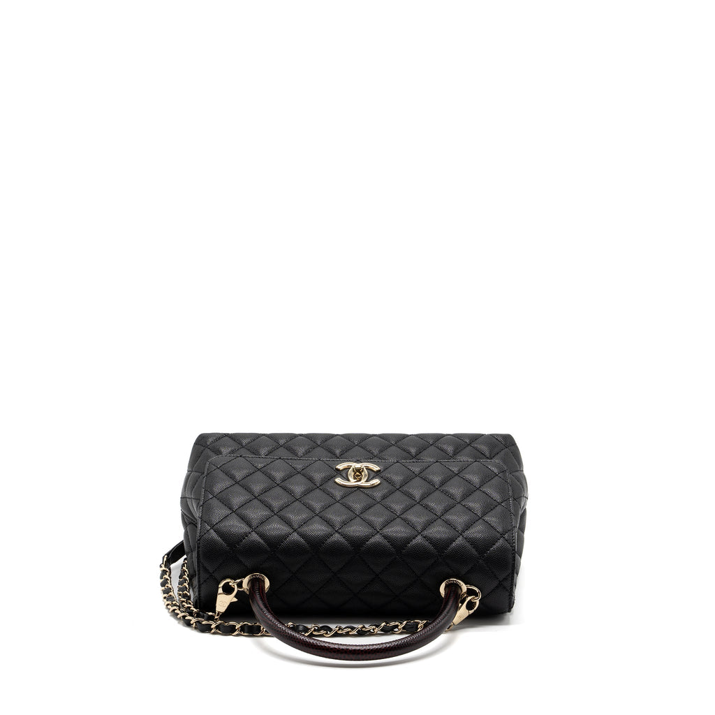 CHANEL MEDIUM COCO HANDLE LIZARD EMBOSSED HANDLE CAVIAR BLACK LGHW (MICROCHIP)