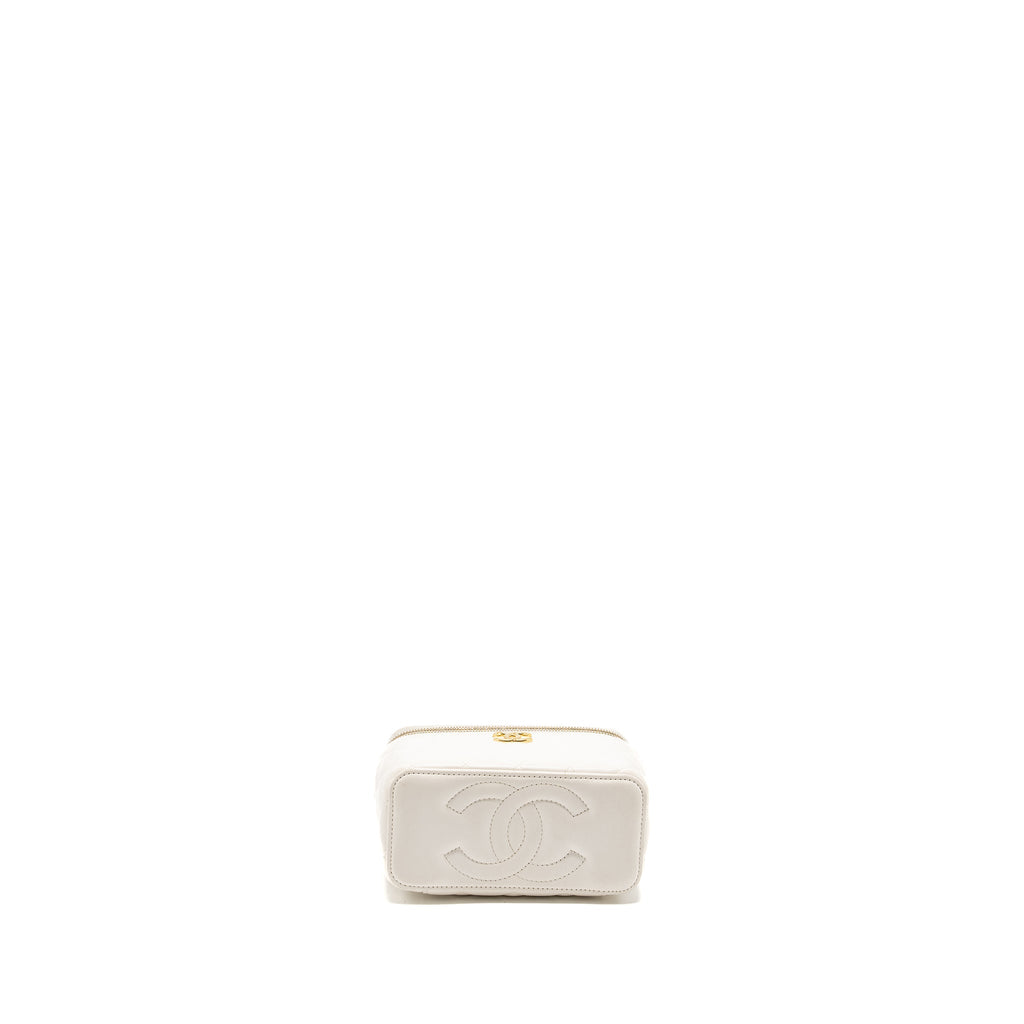CHANEL LETTER/CC LOGO CHAIN LONG VANITY CASE LAMBSKIN WHITE GHW(MICROCHIP)