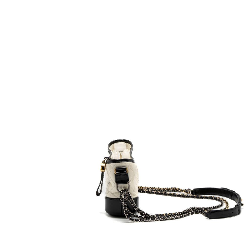 CHANEL SMALL GABRIELLE HOBO BAG AGED CALFSKIN WHITE/BLACK MULTICOLOUR HARDWARE