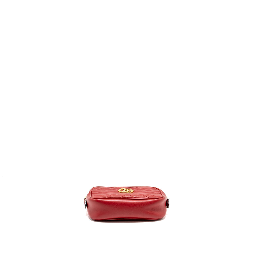 GUCCI GG MARMONT MATELASSE CAMERA BAG RED LEATHER RED GHW