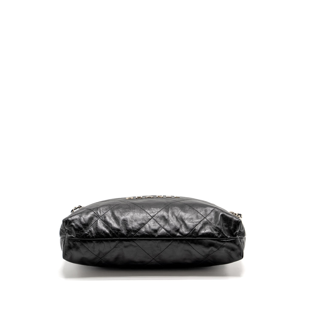 CHANEL MEDIUM 22 SHINY CALFSKIN BLACK SHW (MICROCHIP)