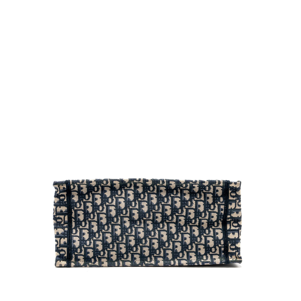 DIOR MEDIUM BOOK TOTE DIOR OBLIQUE EMBROIDERY BLUE