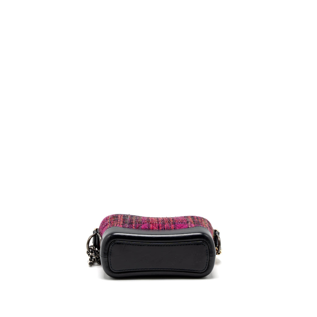 CHANEL SMALL GABRIELLE HOBO BAG TWEED/CALFSKIN MULTICOLOUR MULTICOLOUR HARDWARE
