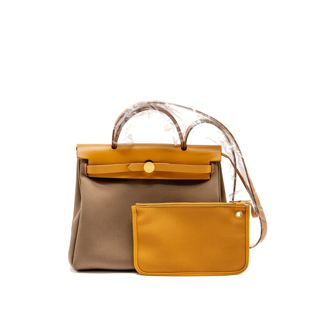 Hermes Herbag31 zip bag canvas / hunter etoupe / natural sable GHW
