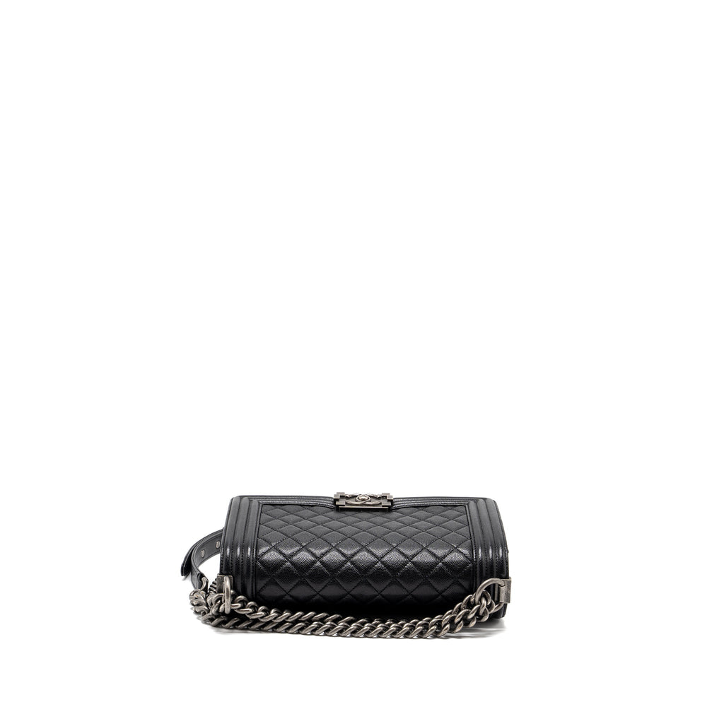 CHANEL MEDIUM BOY BAG CAVIAR BLACK RUTHENIUM HARDWARE