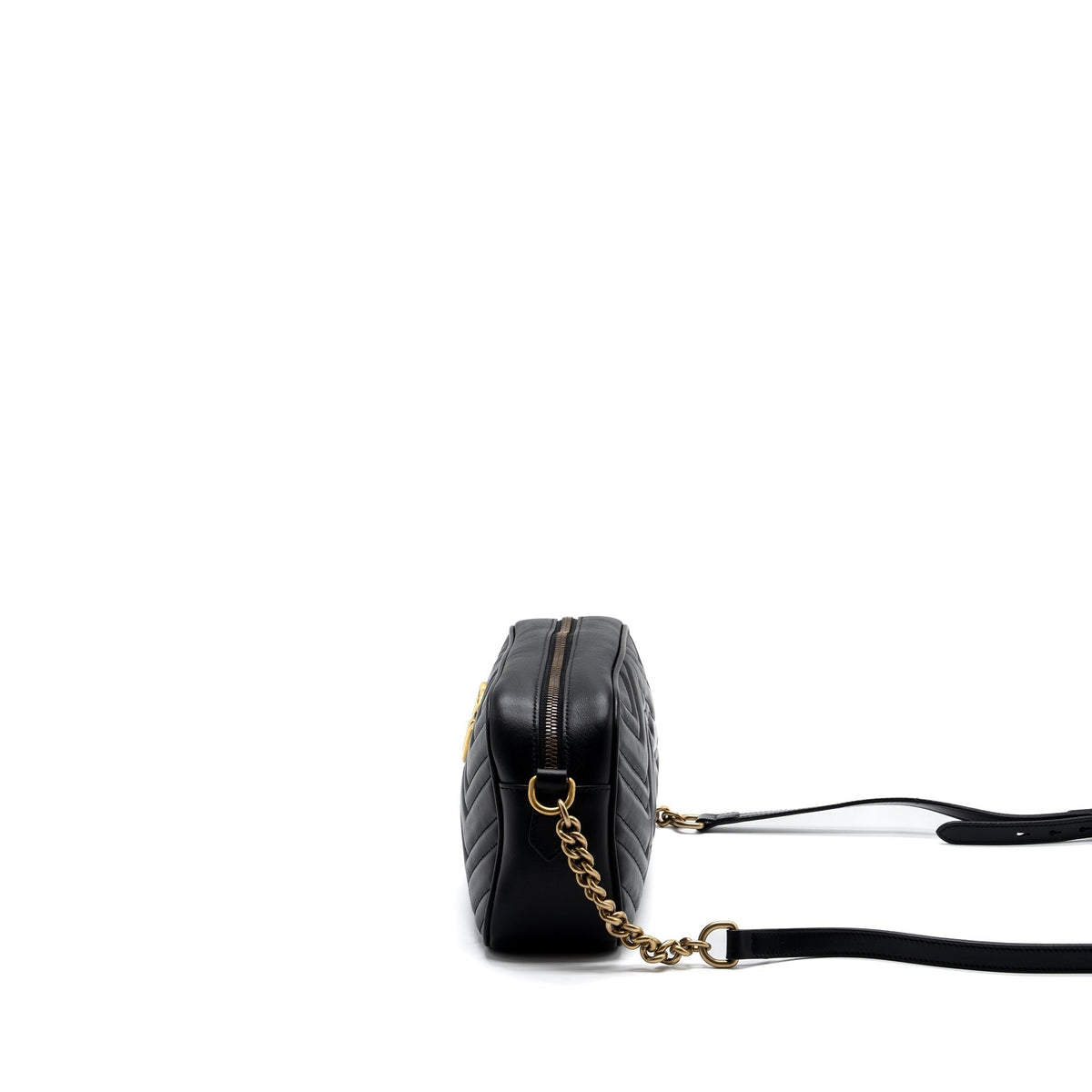 GUCCI GG MARMONT SMALL MATELASSÉ SHOULDER BAG