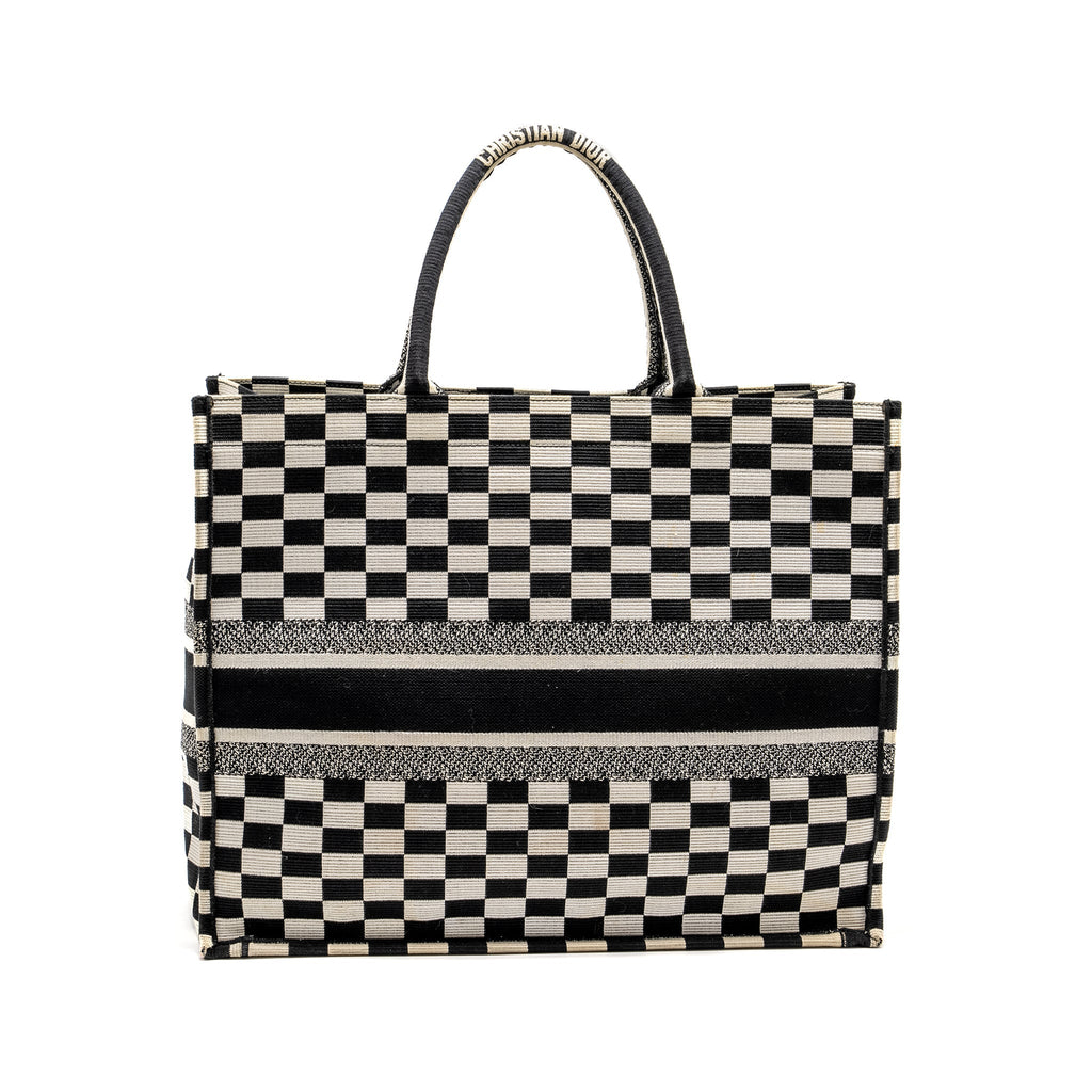 DIOR LARGE BOOK TOTE WHITE CHECKERED EMBROIDERED CANVAS BLACK / WHITE