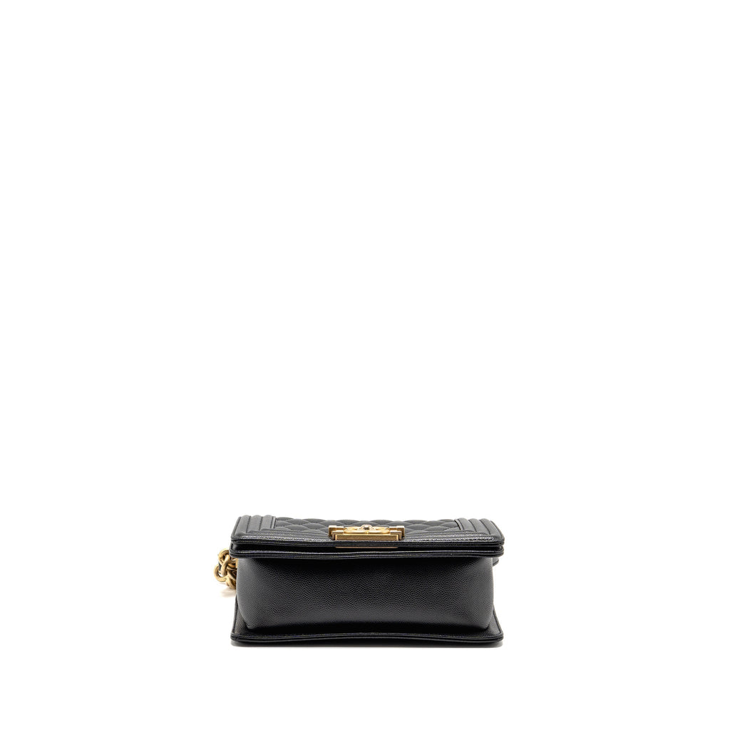 CHANEL SMALL BOY BAG CAVIAR BLACK GHW (MICROCHIP)