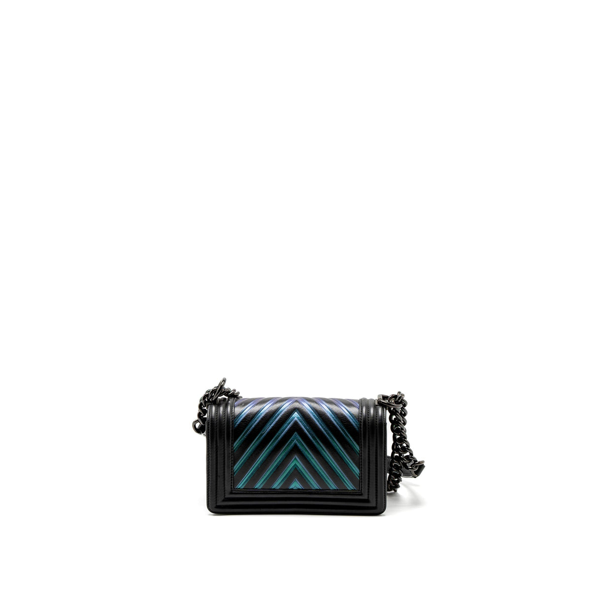 CHANEL SMALL BOY BAG CHEVRON CALFSKIN BLACK/IRIDESCENT BLUE BLACK HARDWARE