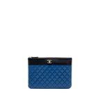 CHANEL CC LOGO QUILTED ZIP POUCH / CLUTCH SHINY SHEEPSKIN BLACK/ BLUE GHW