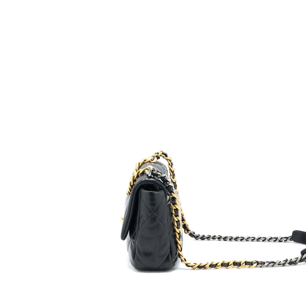 CHANEL SMALL 19 BAG GOATSKIN BLACK GHW