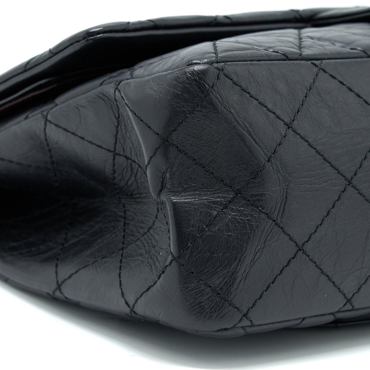 CHANEL 2.55 REISSUE 227 AGED CALFSKIN BLACK RUTHENIUM SHW