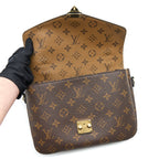 LOUIS VUITTON POCHETTE MÉTIS REVERSE MONOGRAM CANVAS GHW