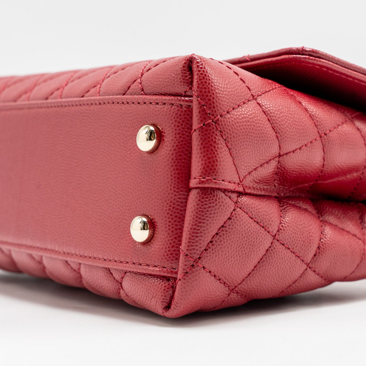 CHANEL SMALL COCO HANDLE CAVIAR RED LGHW (MICROCHIP)