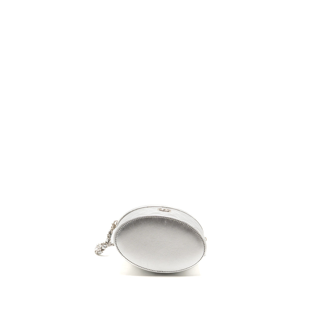 Chanel 25C Double Top Handle Round Vanity Case Lambskin Metallic Silver SHW (Microchip)