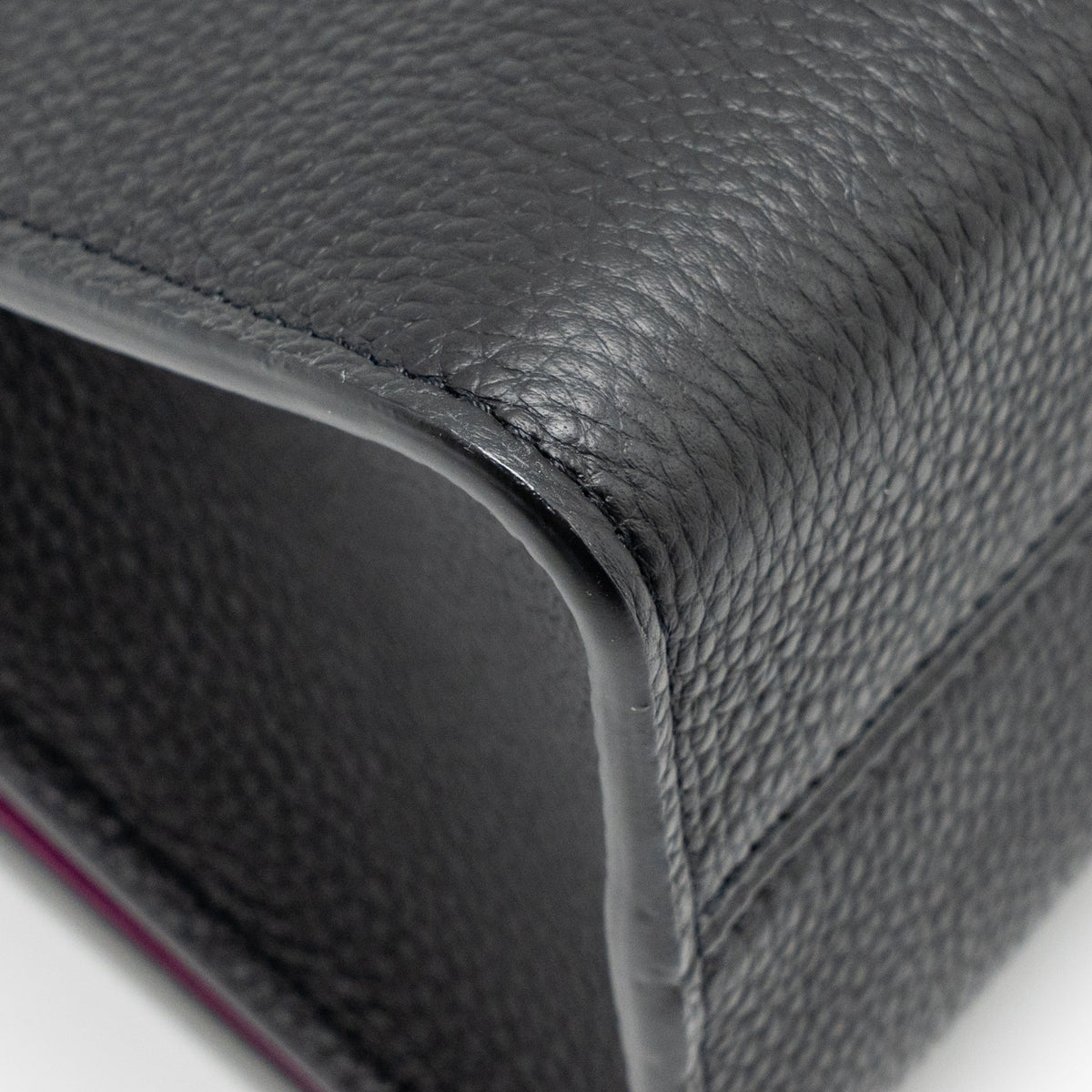 LOUIS VUITTON TWIST ONE HANDLE PM TAURILLON LEATHER BLACK/PINK GHW