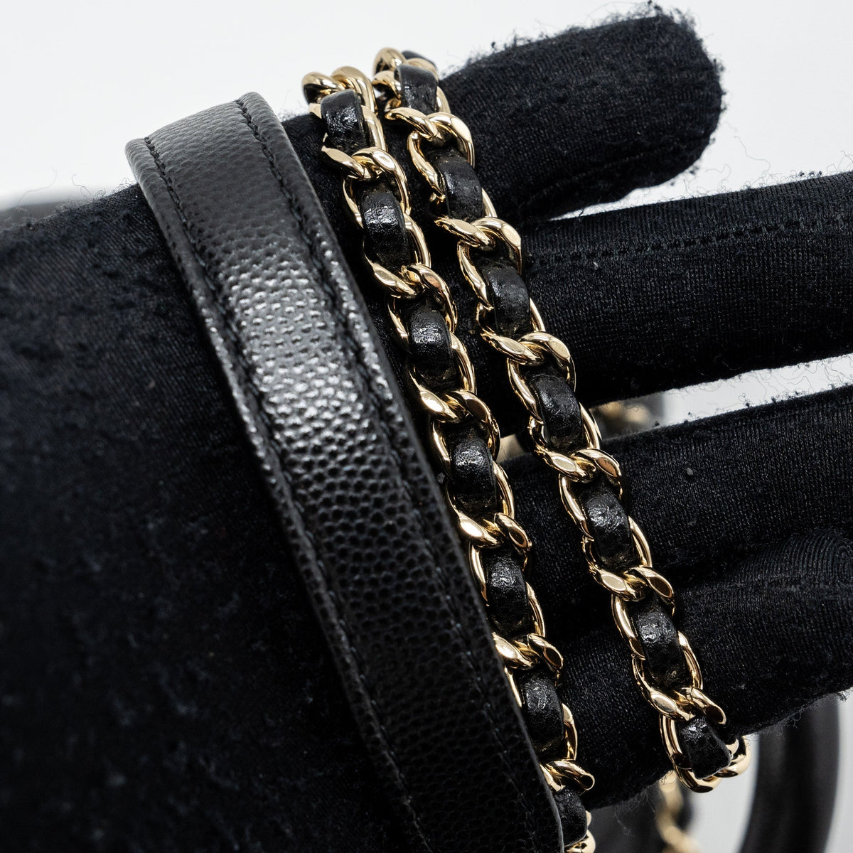 CHANEL COCO HANDLE EXTRA MINI CAVIAR BLACK LGHW(MICROCHIP)