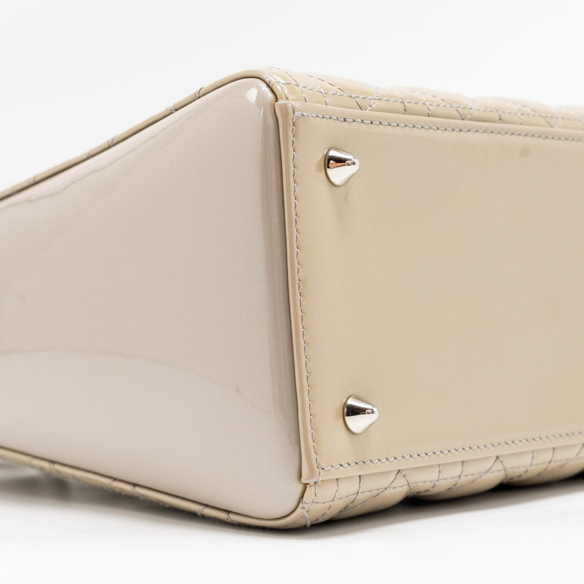 DIOR MEDIUM LADY DIOR PATENT BEIGE SHW