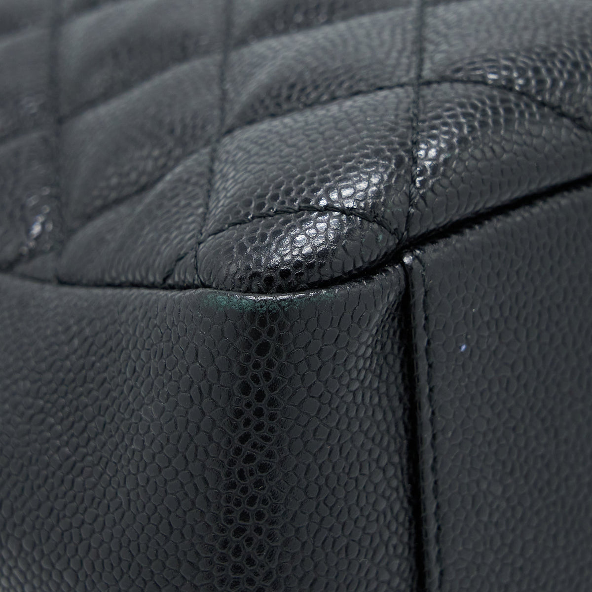 CHANEL GRAND SHOPPING TOTE / GST CAVIAR BLACK GHW