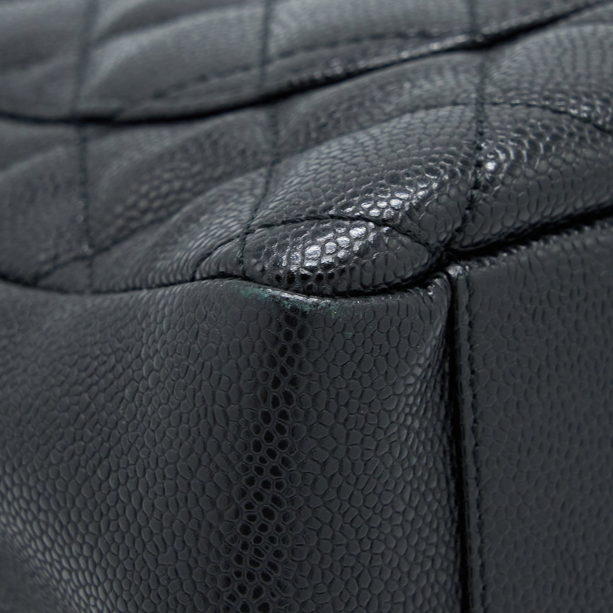 CHANEL GRAND SHOPPING TOTE / GST CAVIAR BLACK GHW