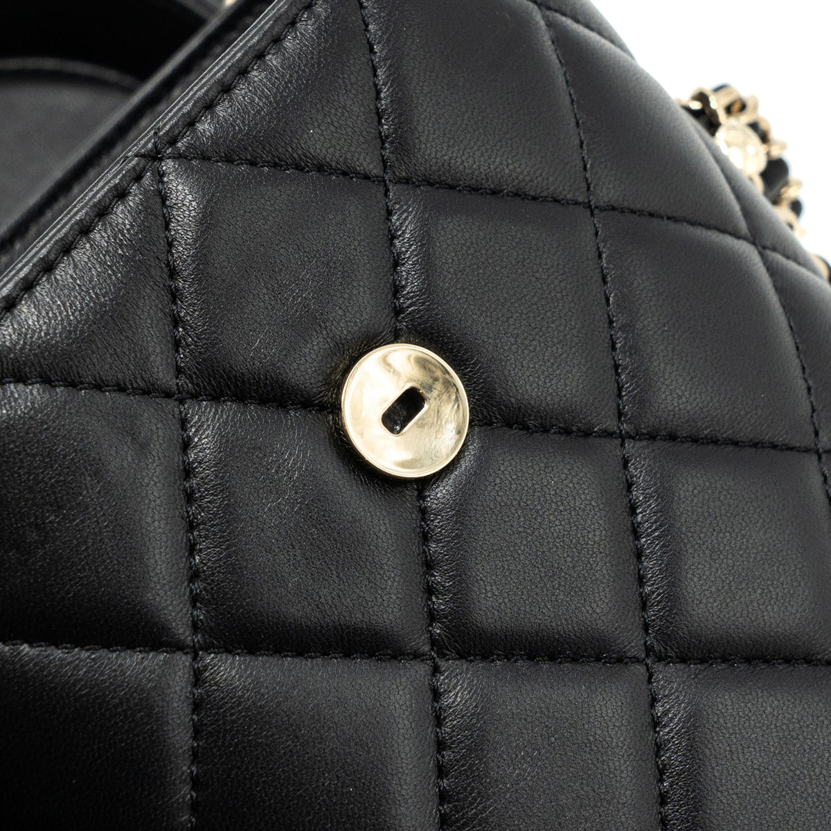 CHANEL VANITY WITH CHAIN LAMBSKIN BLACK LGHW(MICROCHIP)