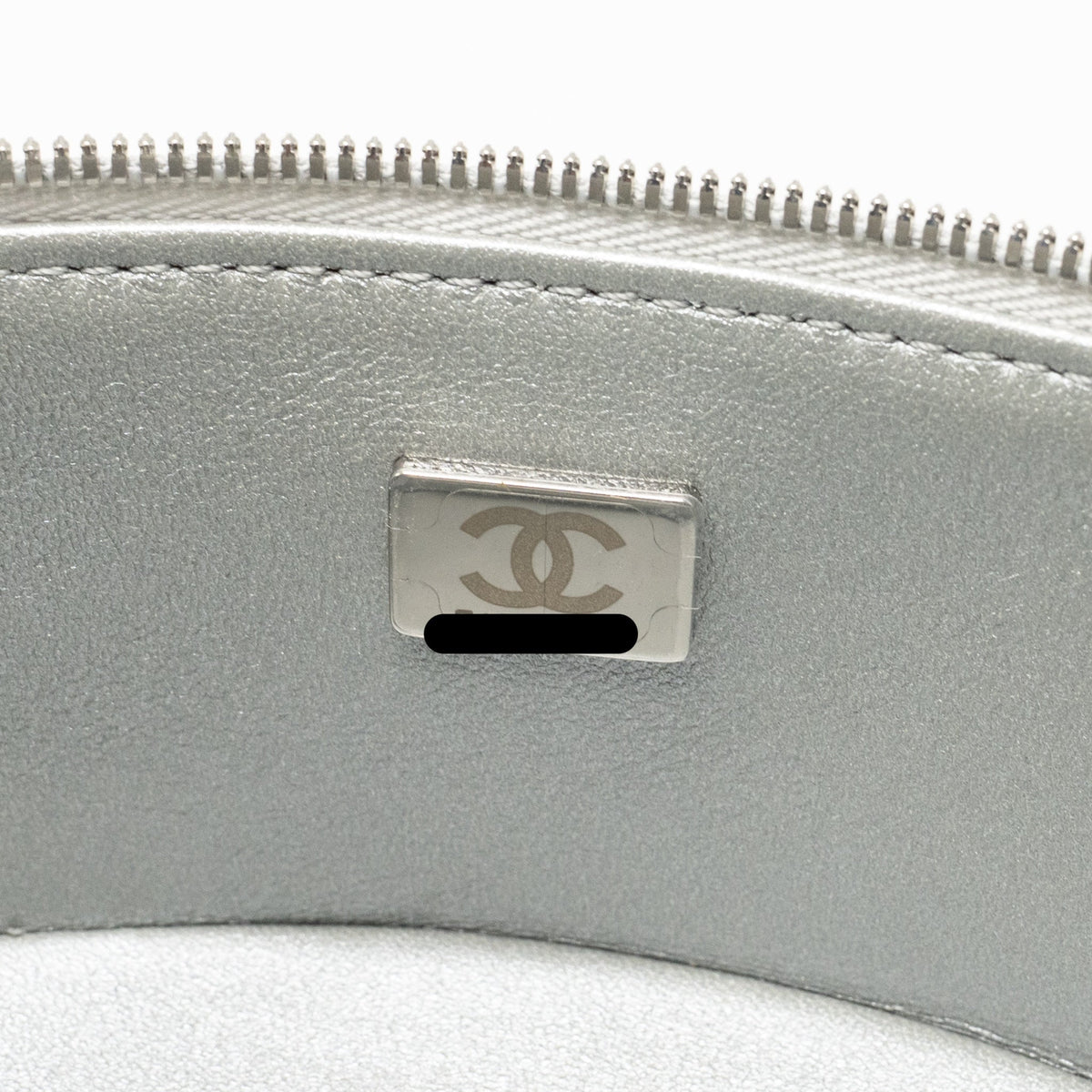 Chanel 25C Double Top Handle Round Vanity Case Lambskin Metallic Silver SHW (Microchip)