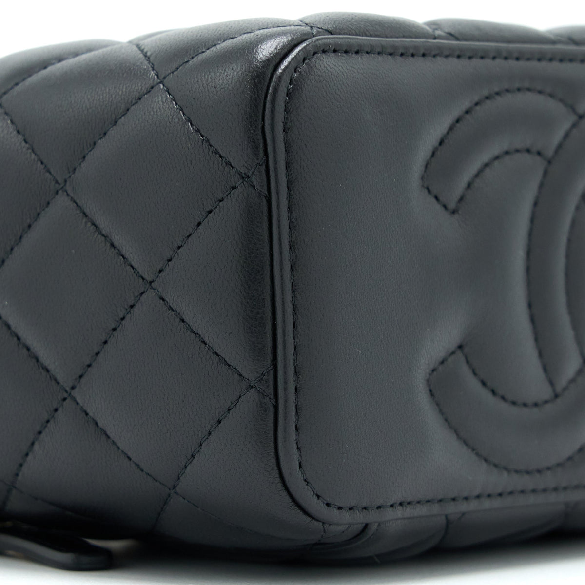 CHANEL LEATHER CHAIN TOP HANDLE LONG VANITY LAMBSKIN BLACK GHW
