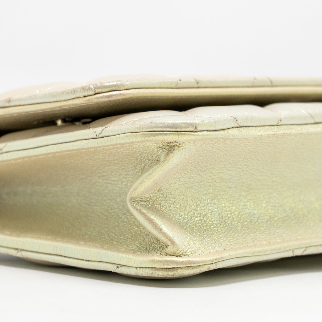 CHANEL WALLET ON CHAIN LAMBSKIN IRIDESCENT IVORY LGHW