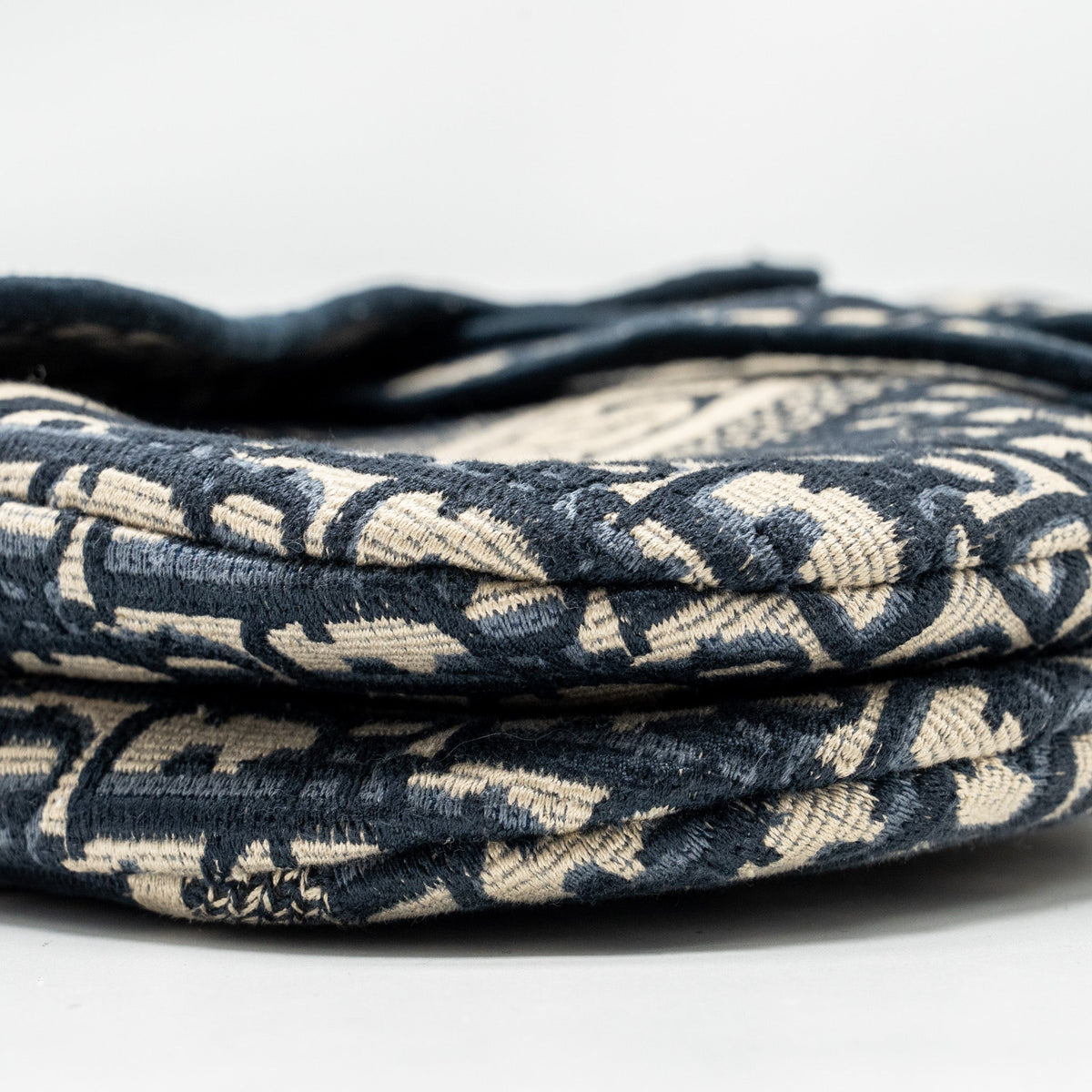 DIOR MEDIUM SADDLE BLUE OBLIQUE EMBROIDERY GHW