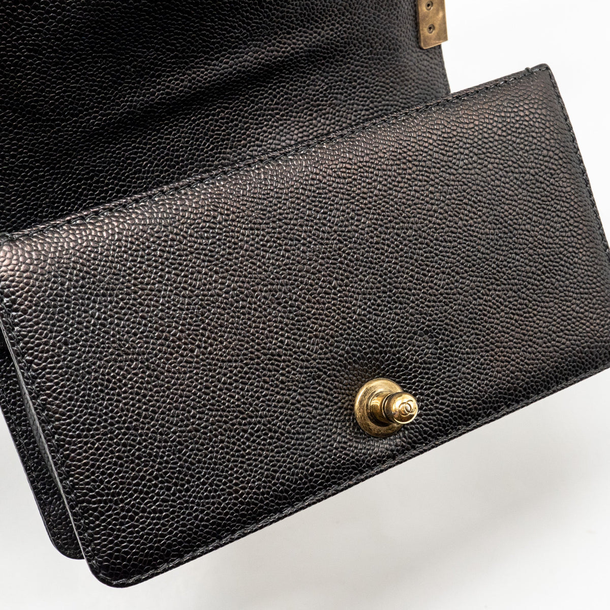 CHANEL SMALL BOY BAG GRAINED CALFSKIN BLACK GHW