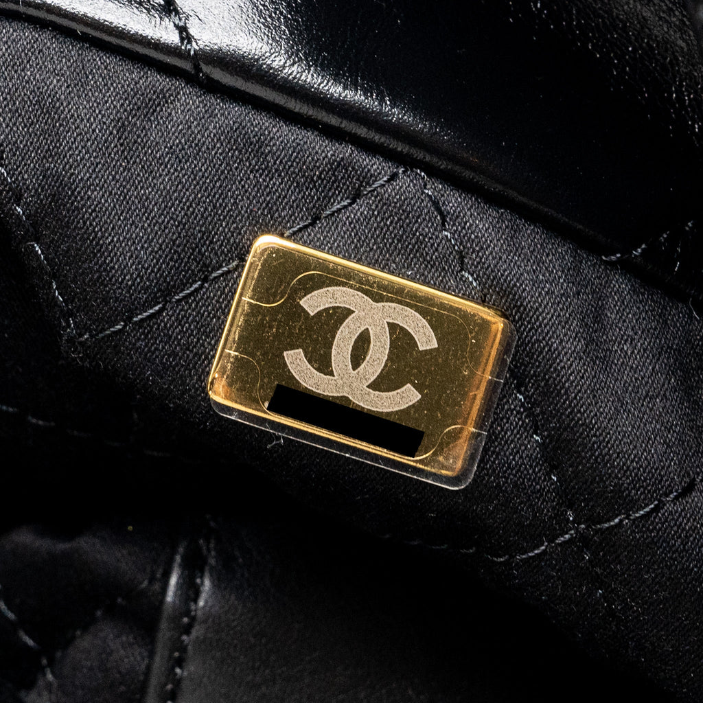 CHANEL MINI 22 BAG SHINY CALFSKIN BLACK GHW (MICROCHIP)