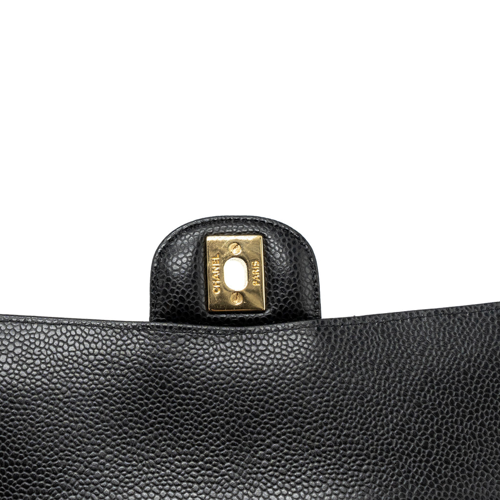 CHANEL MEDIUM CLASSIC DOUBLE FLAP BAG CAVIAR BLACK GHW