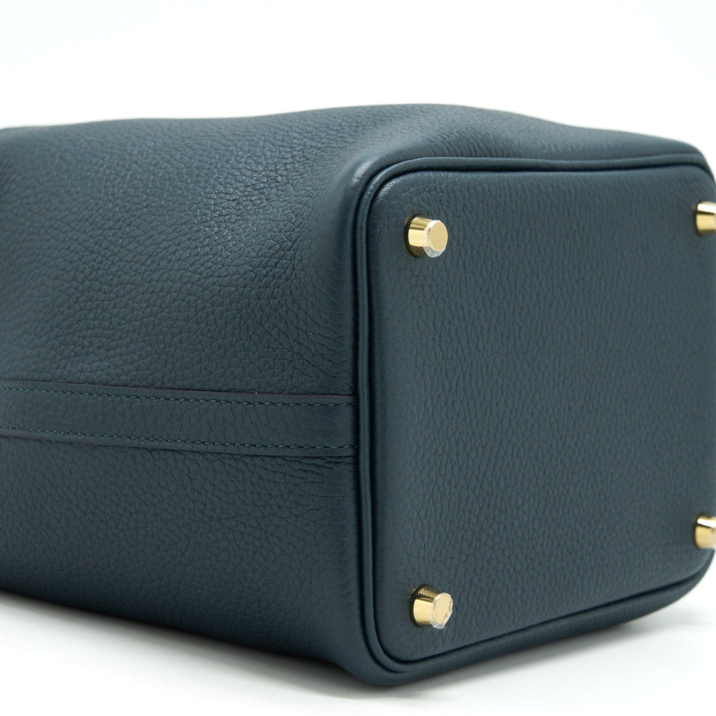 Hermes picotin 18 Lock Bag Vert Cypres GHW with an extra twilly