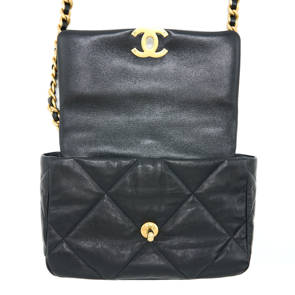 CHANEL SMALL 19 BAG GOATSKIN BLACK MULTICOLOURED HARDWARE