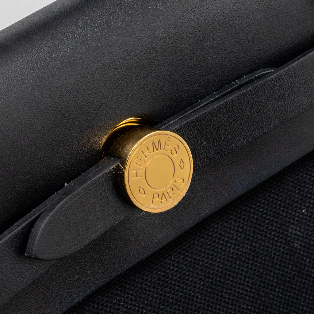 Hermes herbag 31 zip bag canvas / hunter leather black GHW