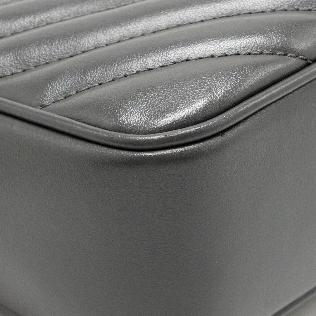 Saint Laurent/YSL Lou Camera Bag Calfskin Slight Grey GHW